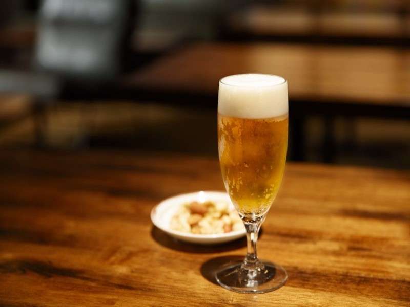 【カクテルタイム】17:30〜19:30 ソフトドリンク及びアルコール類と食後をイメージしたおつまみをご準備。