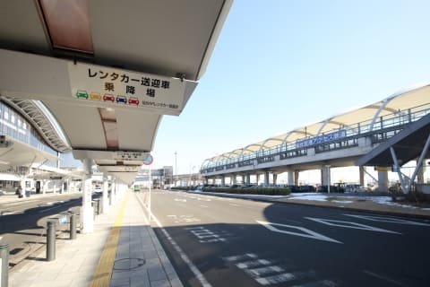 仙台国際空港レンタカー送迎バス乗り場